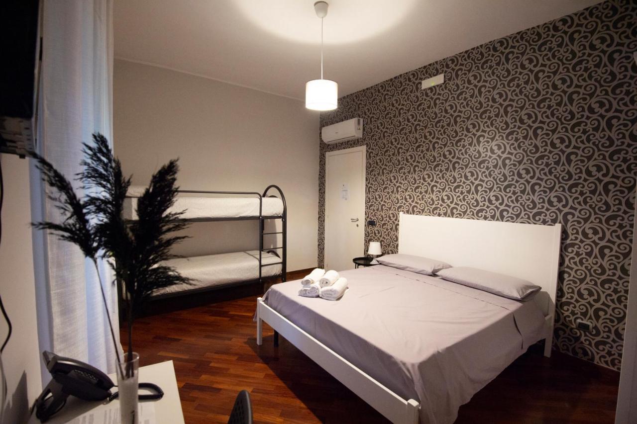 Donna Rosita Hotel San Felice a Cancello Luaran gambar